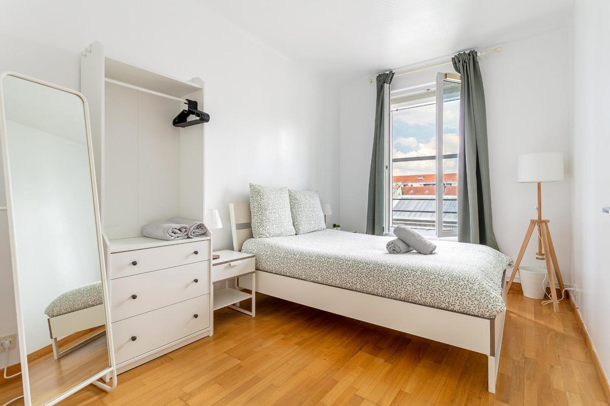 Parisian Penthouse With Large Terrasse Apartamento Pierrefitte-sur-Seine Exterior foto